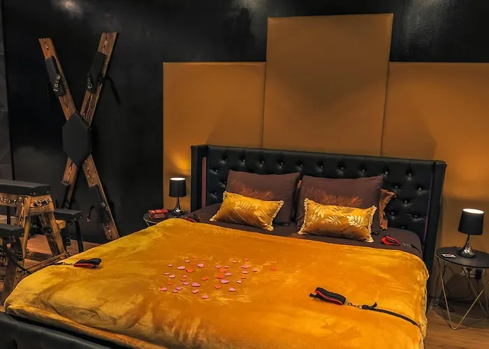 La Loveroom Bdsm Grassoise \